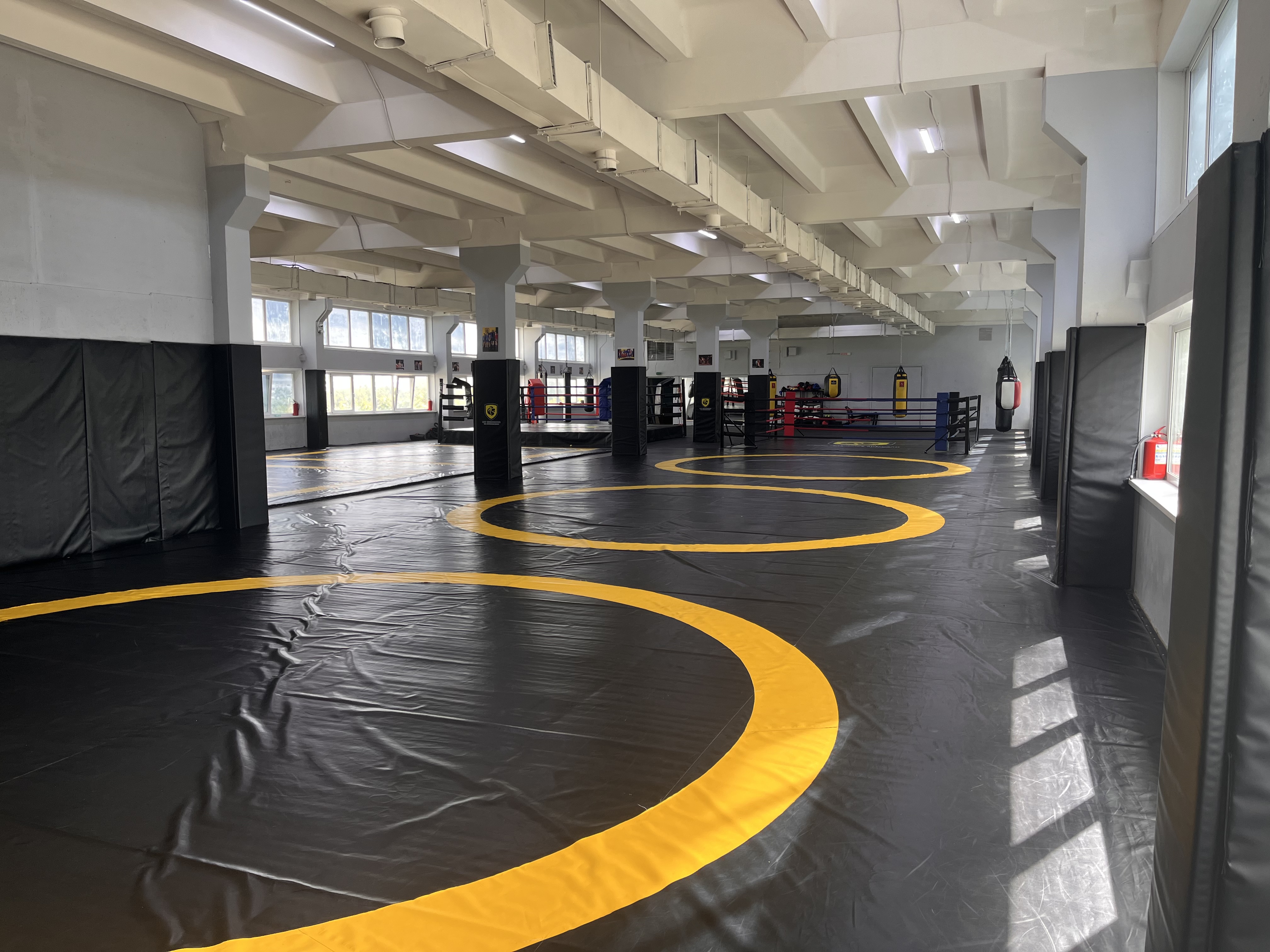 Мир Единоборств "Чертаново"