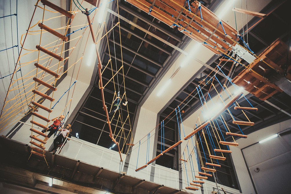 Небо, батутный парк на Севастопольском