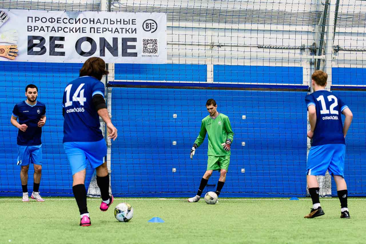 Футбольная школа для взрослых "М5"