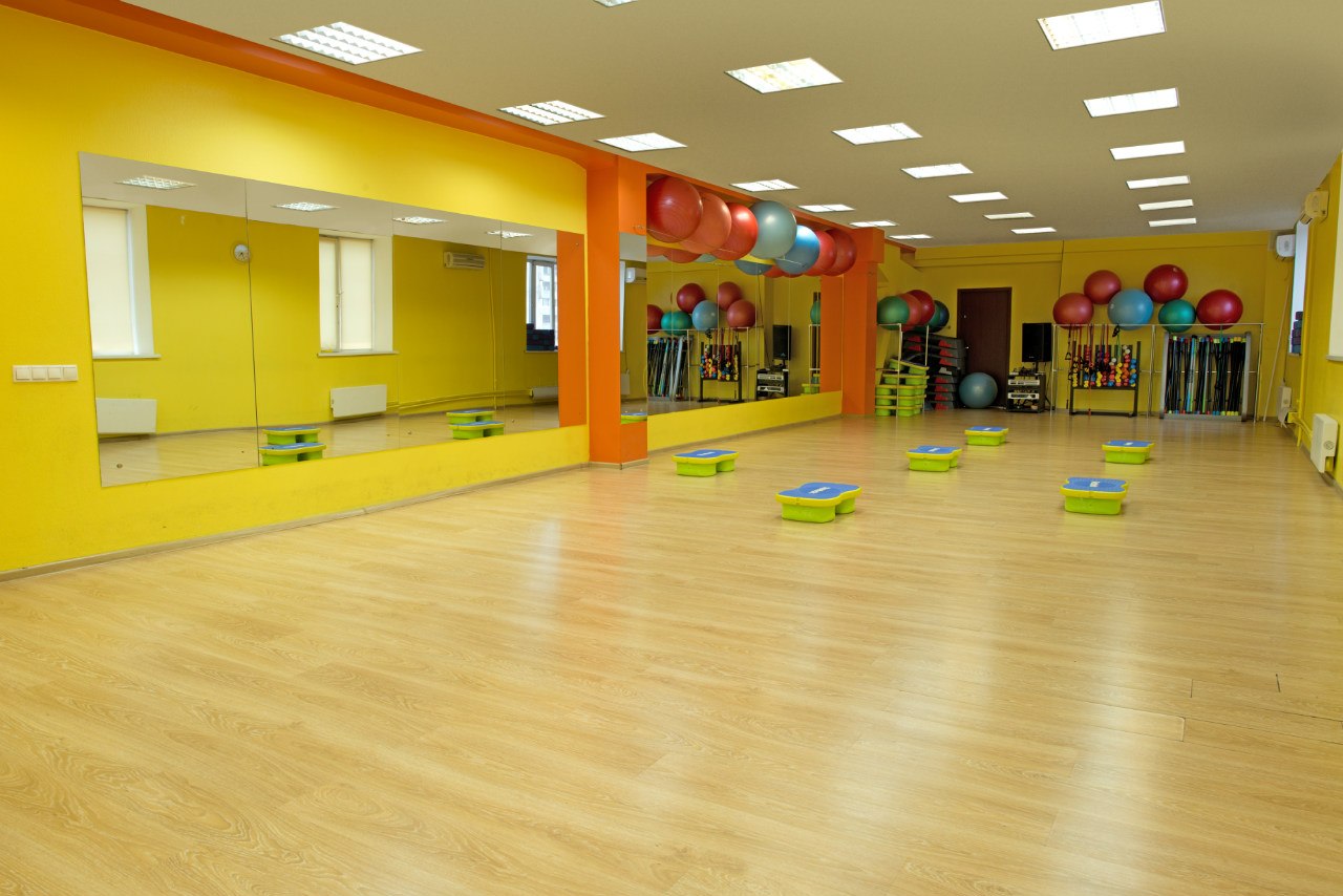 UP fitness, Луговая