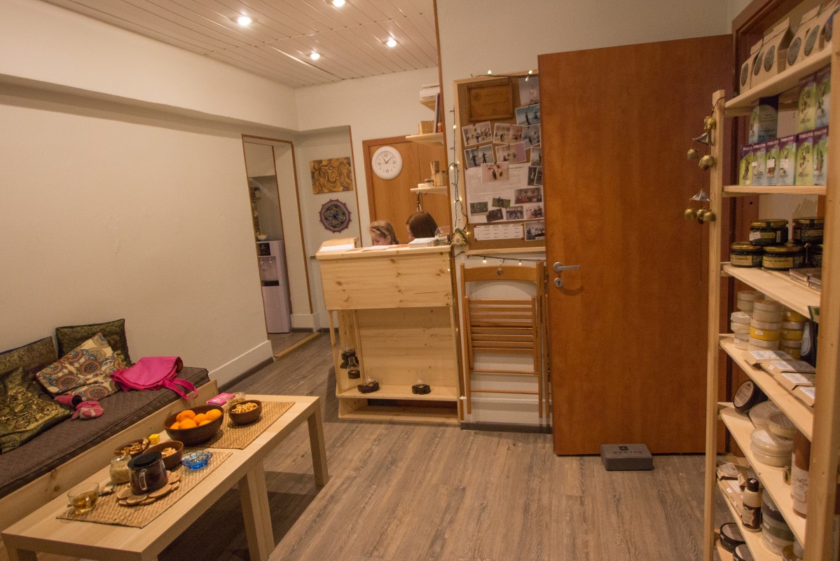 Колесо,  йога-клуб