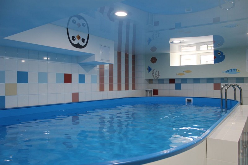 Веселый пингвин