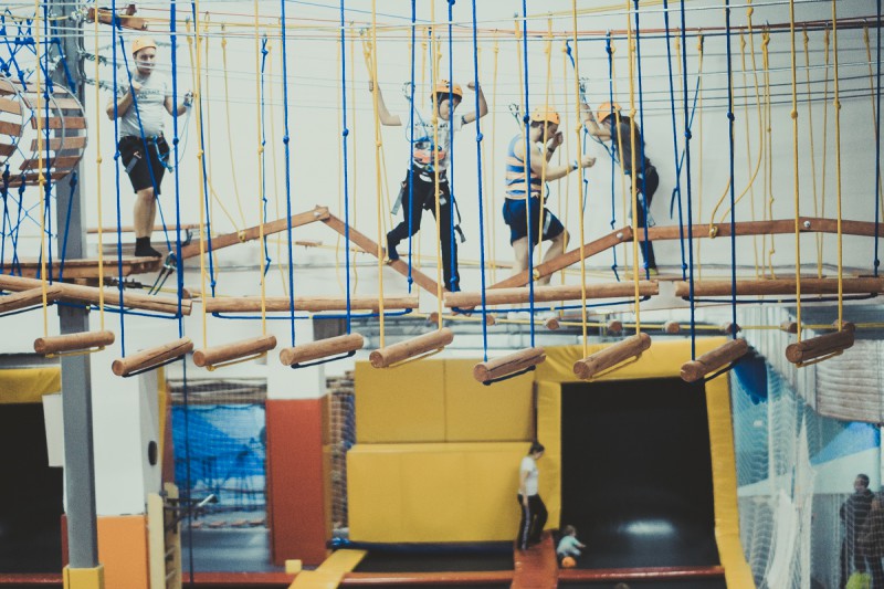 Небо, батутный парк на Севастопольском