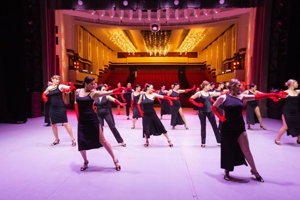 "Лайт" студия танцев и бережного фитнеса в Новокузнецке