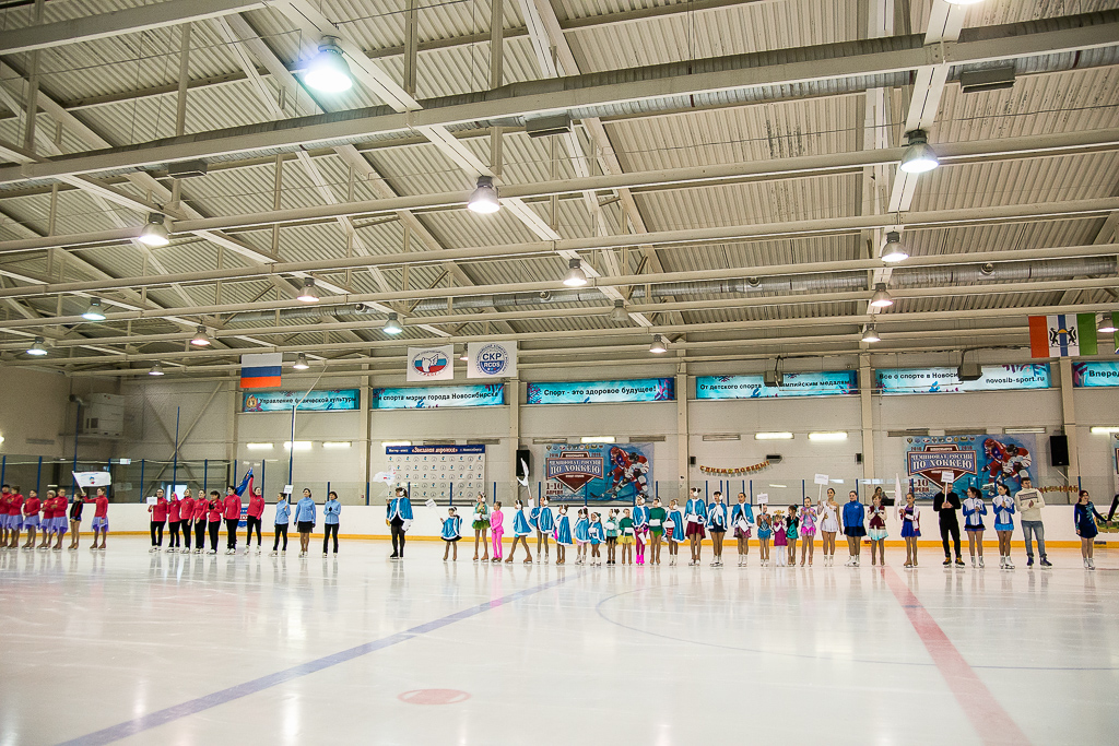 6.0,  Клуб любителей фигурного катания