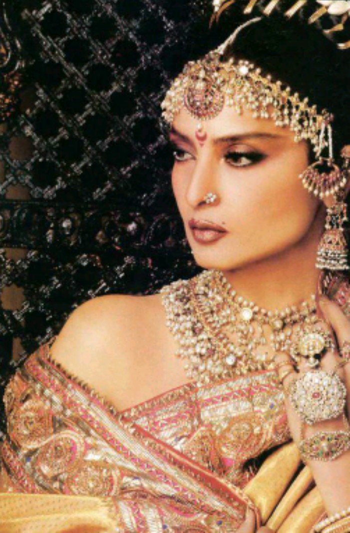 Школа индийского танца в стиле Болливуд