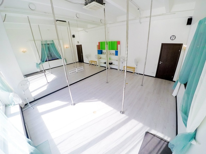 Anix Dance, м. Коломенская