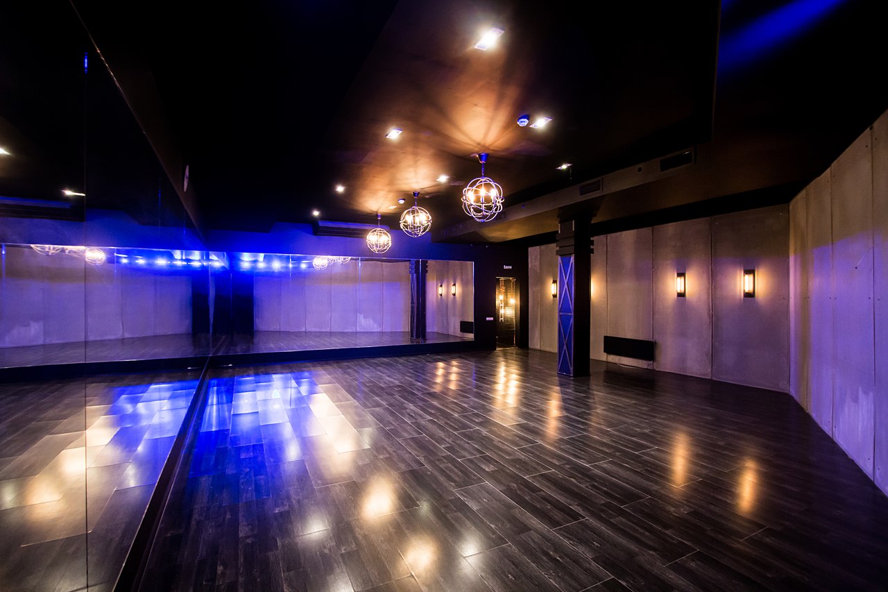 Model-357, м. Таганская