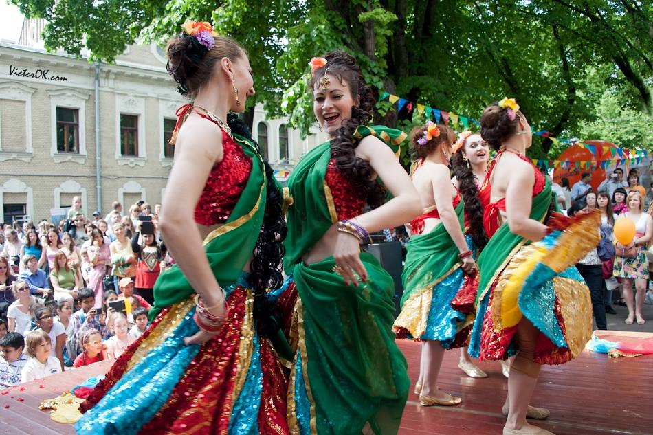 Школа индийского танца в стиле Болливуд