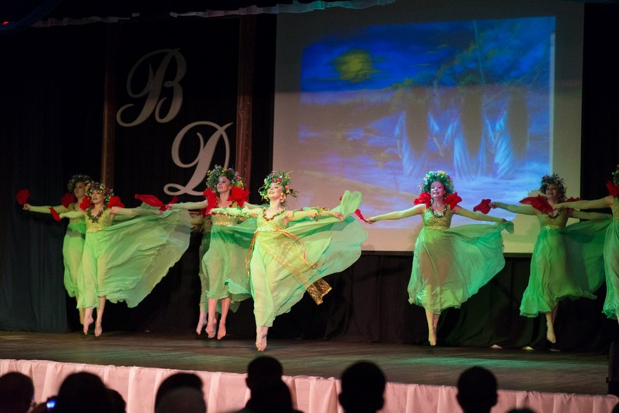 Второе дыхание, танцевальный коллектив