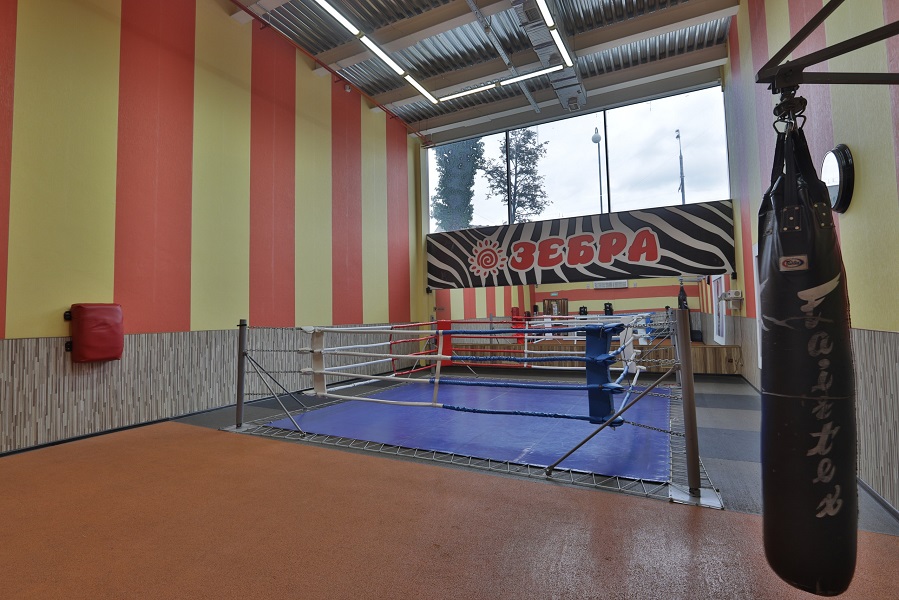 Зебра, м. Речной вокзал