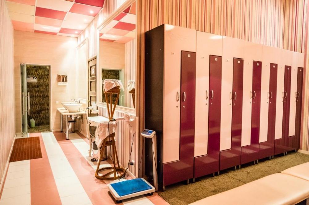 Зебра, м. Бульвар Адмирала Ушакова