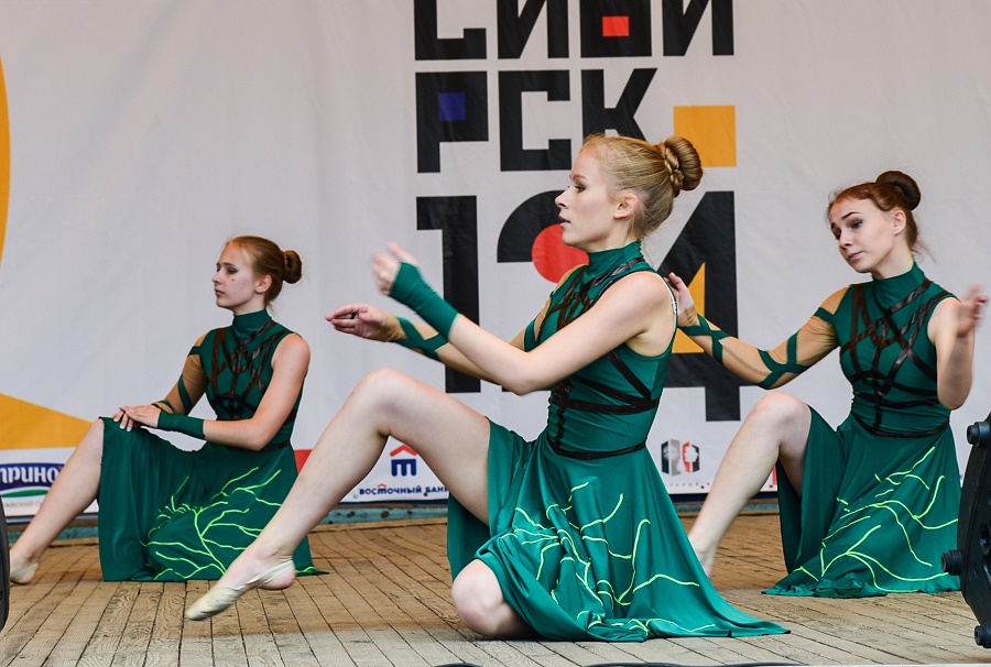 FLEXX show corporation, пр. Строителей