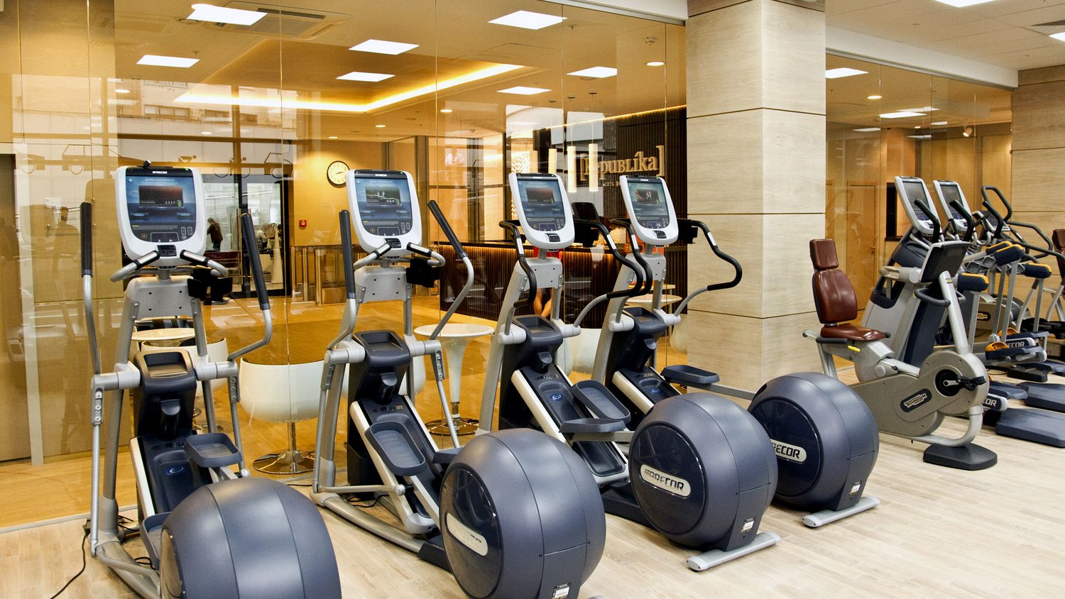 Republika, Валовая