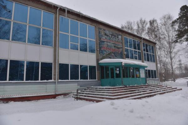 Бассейн «Молодость»