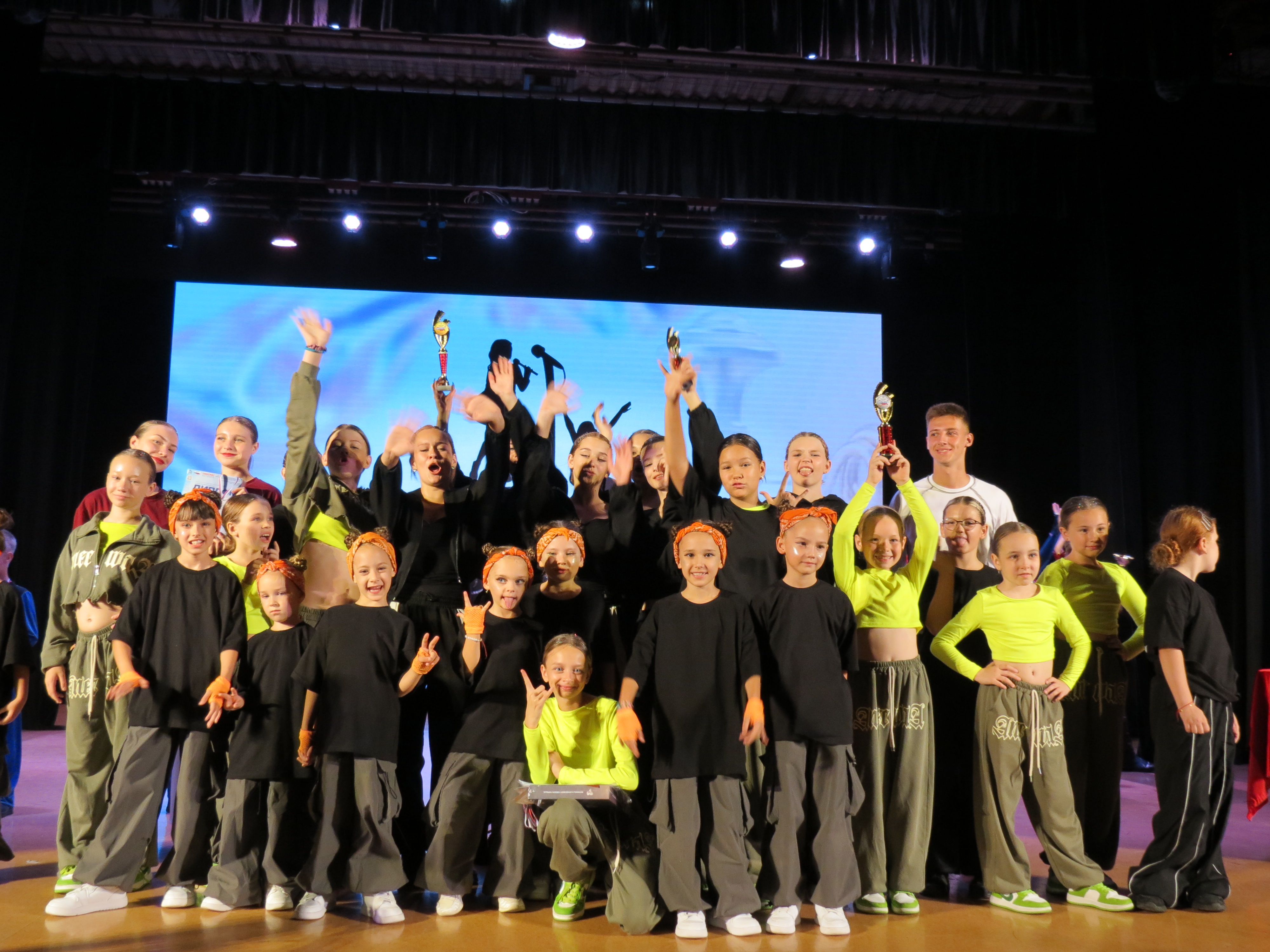 Dance fit studio & Power Gym Family