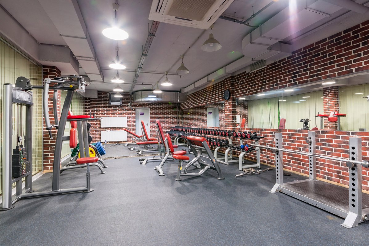 Фитнес Гуру, м. Улица Горчакова