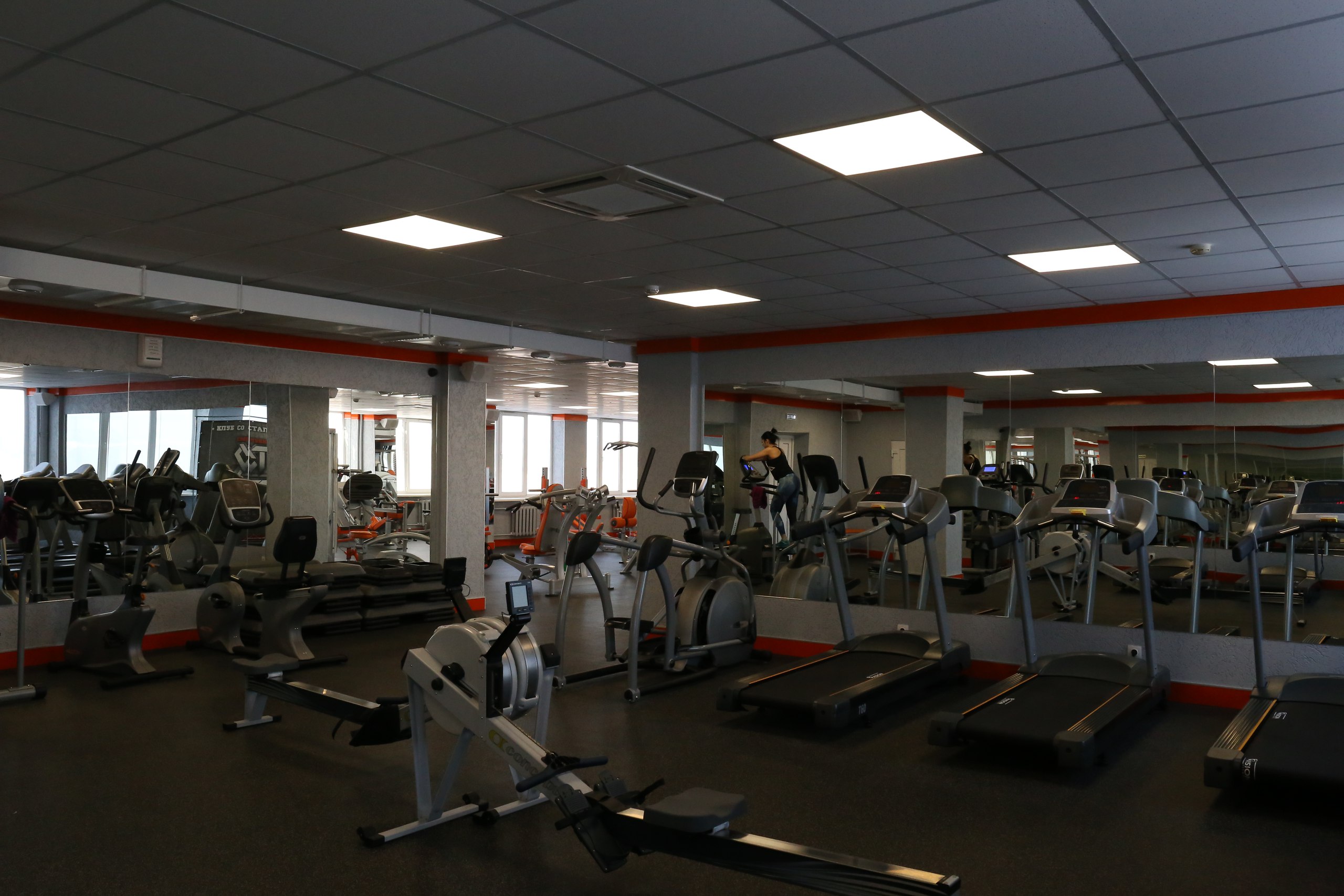 Сталь in Град