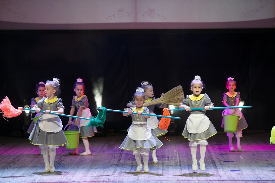 Непоседы, ул. Троллейная