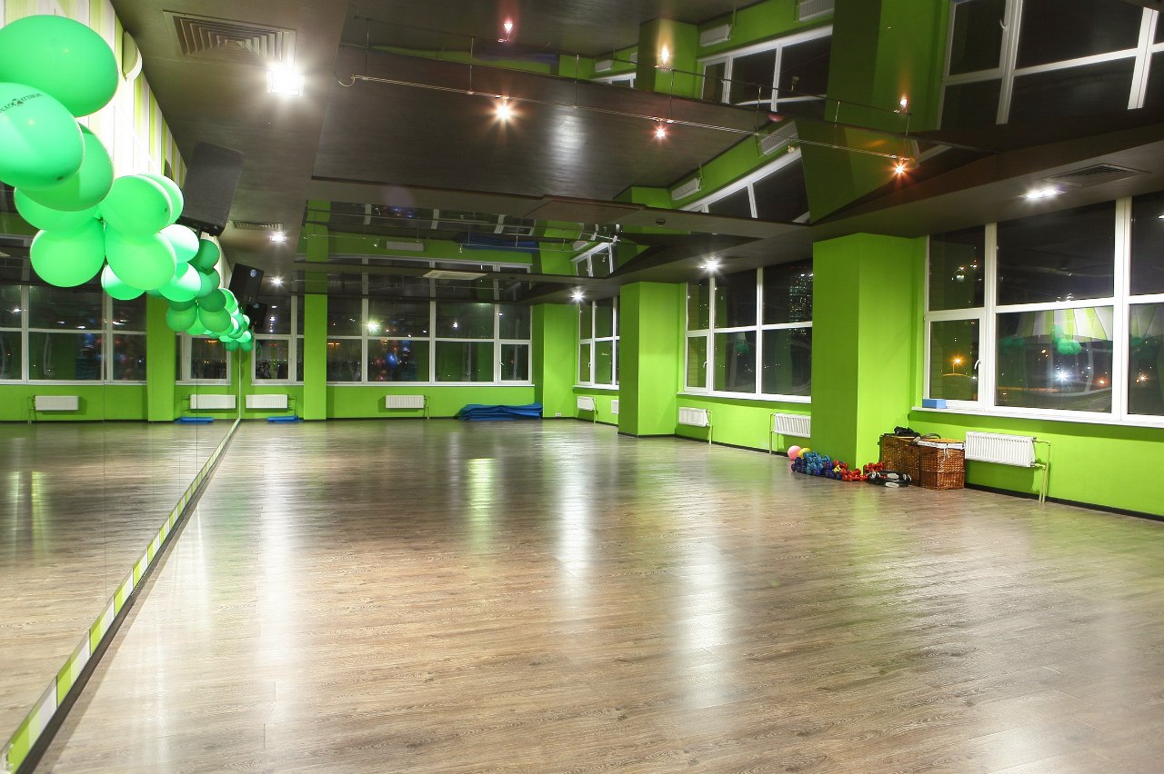 WeGym Барклая