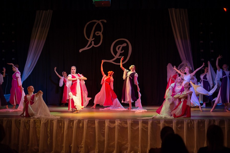 Второе дыхание, танцевальный коллектив