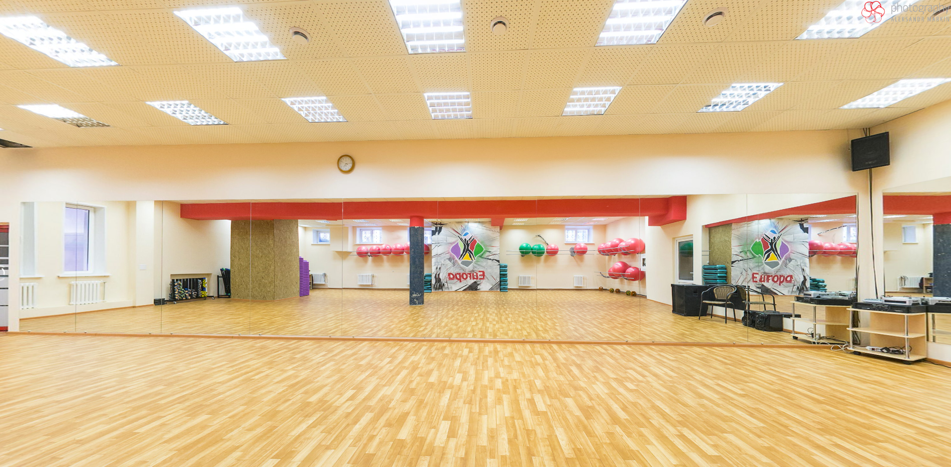 Европа, ул. Выборная