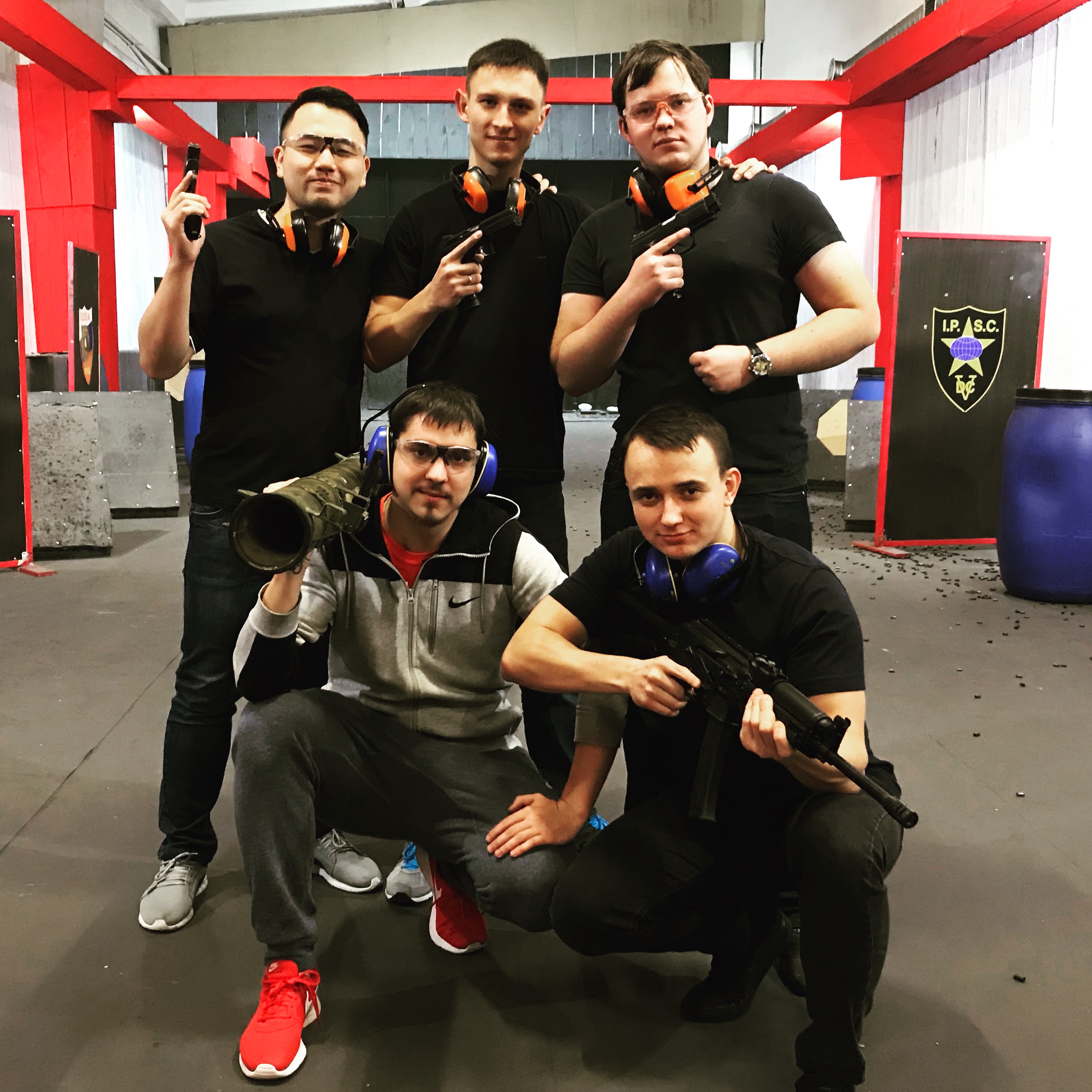 Магнум, левый берег