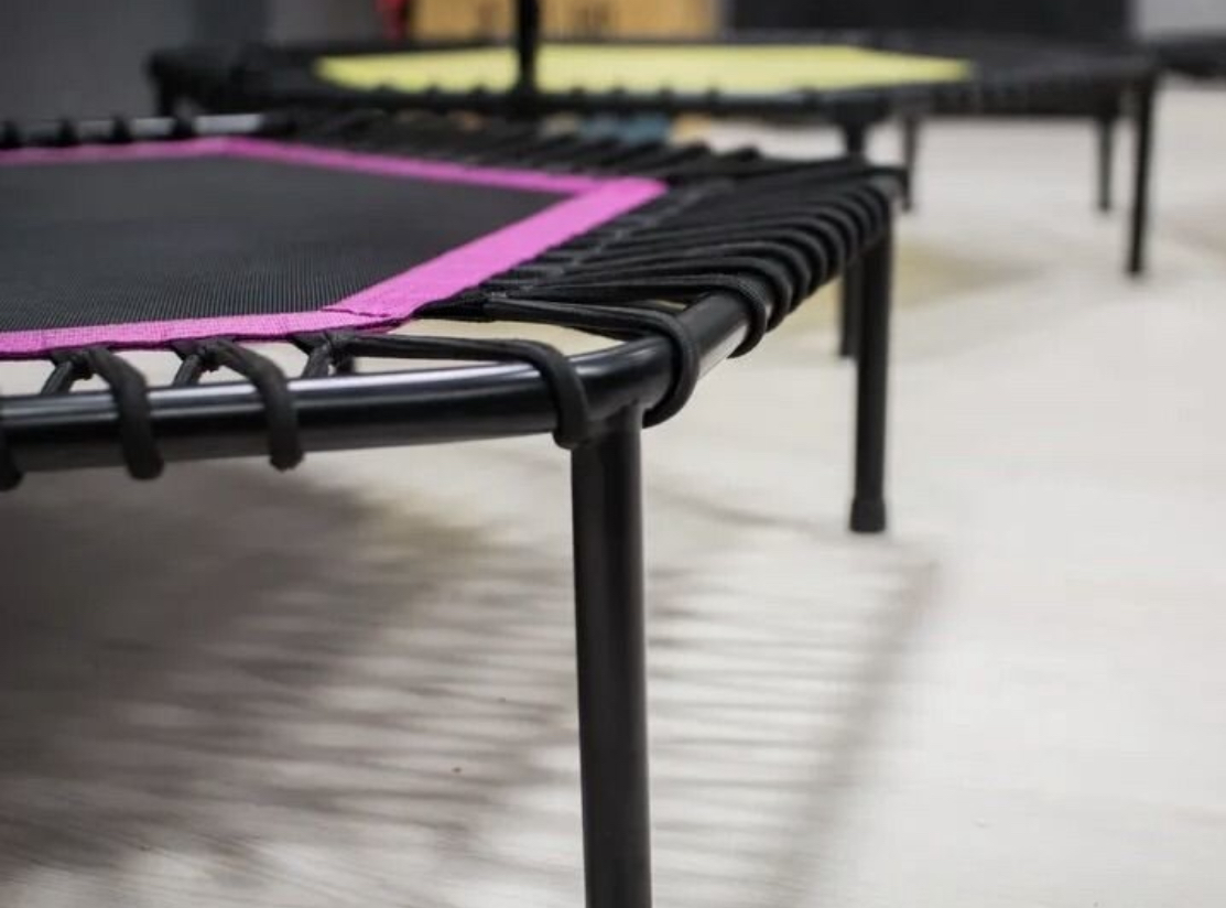 ДЖАМПИНГ, СТУДИЯ "SPORTY JUMP"