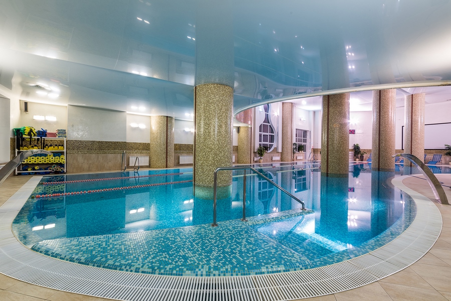 Dr.Loder, Академическая