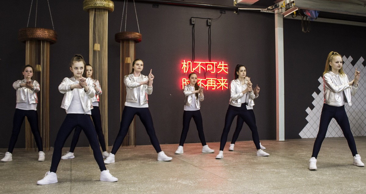 Резонанс, ул. Ипподромская