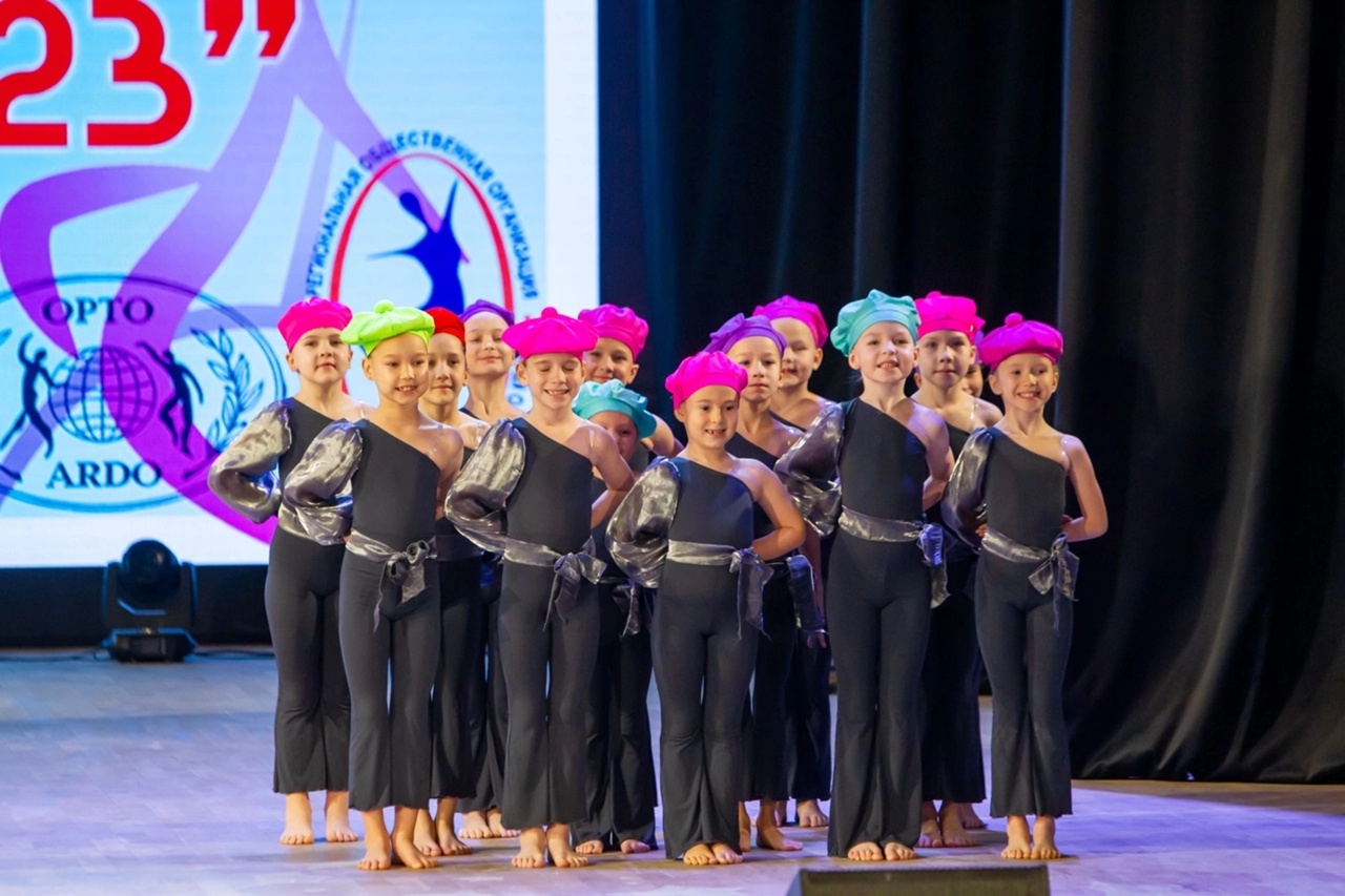 Коллектив эстрадно-спортивного танца "Эдельс"