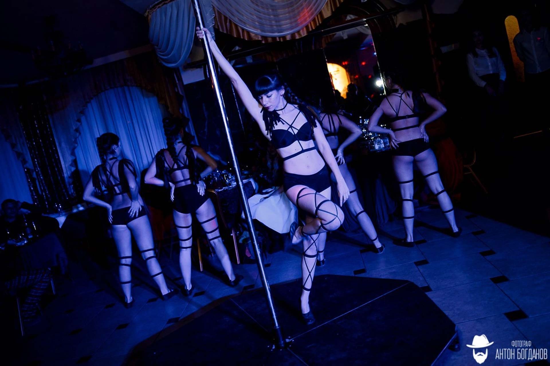 Elegant Pole Dance Kursk