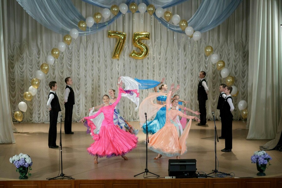 Гранд, ул. Челюскинцев