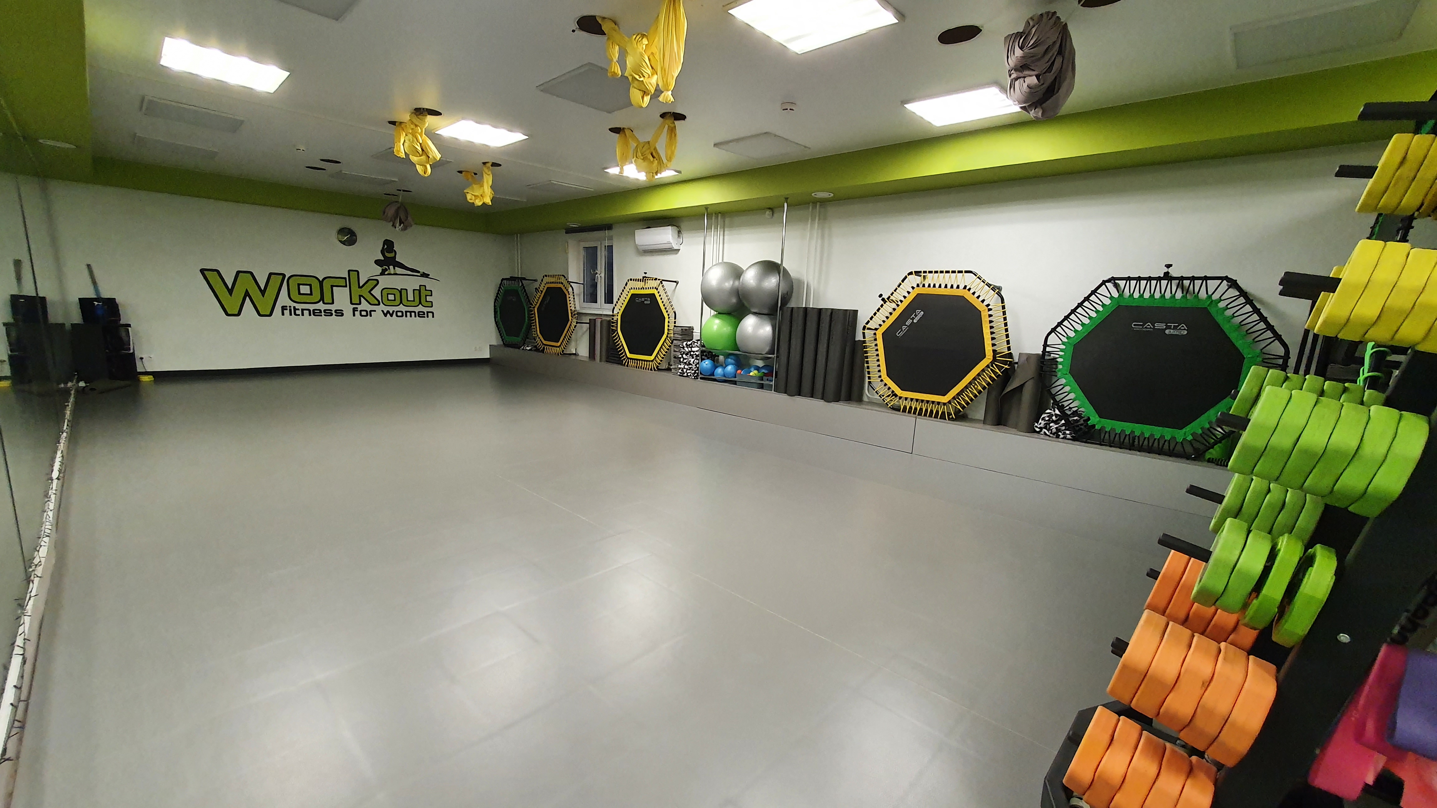 WORKout (женский клуб)