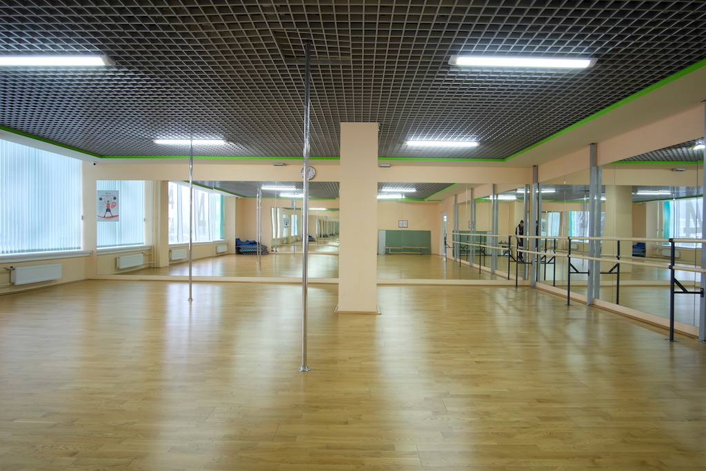 PARISLIFE Пражская