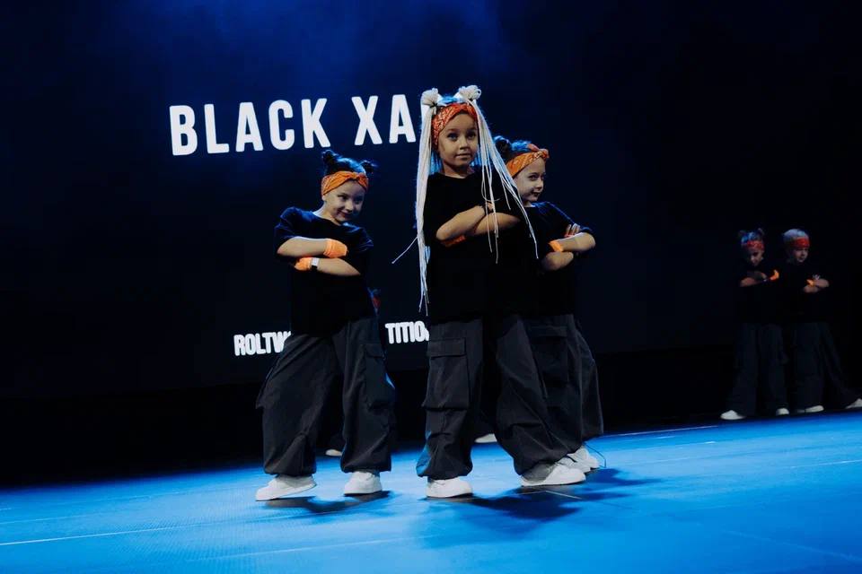 Dance fit studio & Power Gym Family