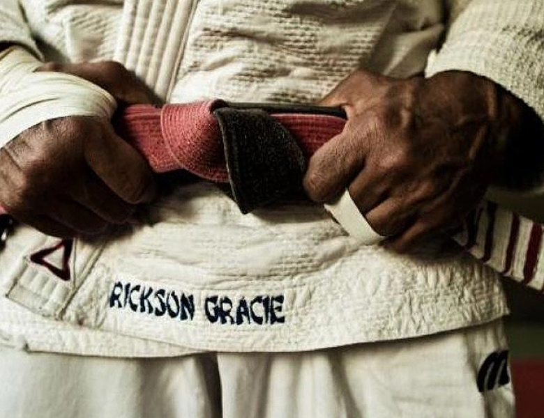 Ястреб, Королев