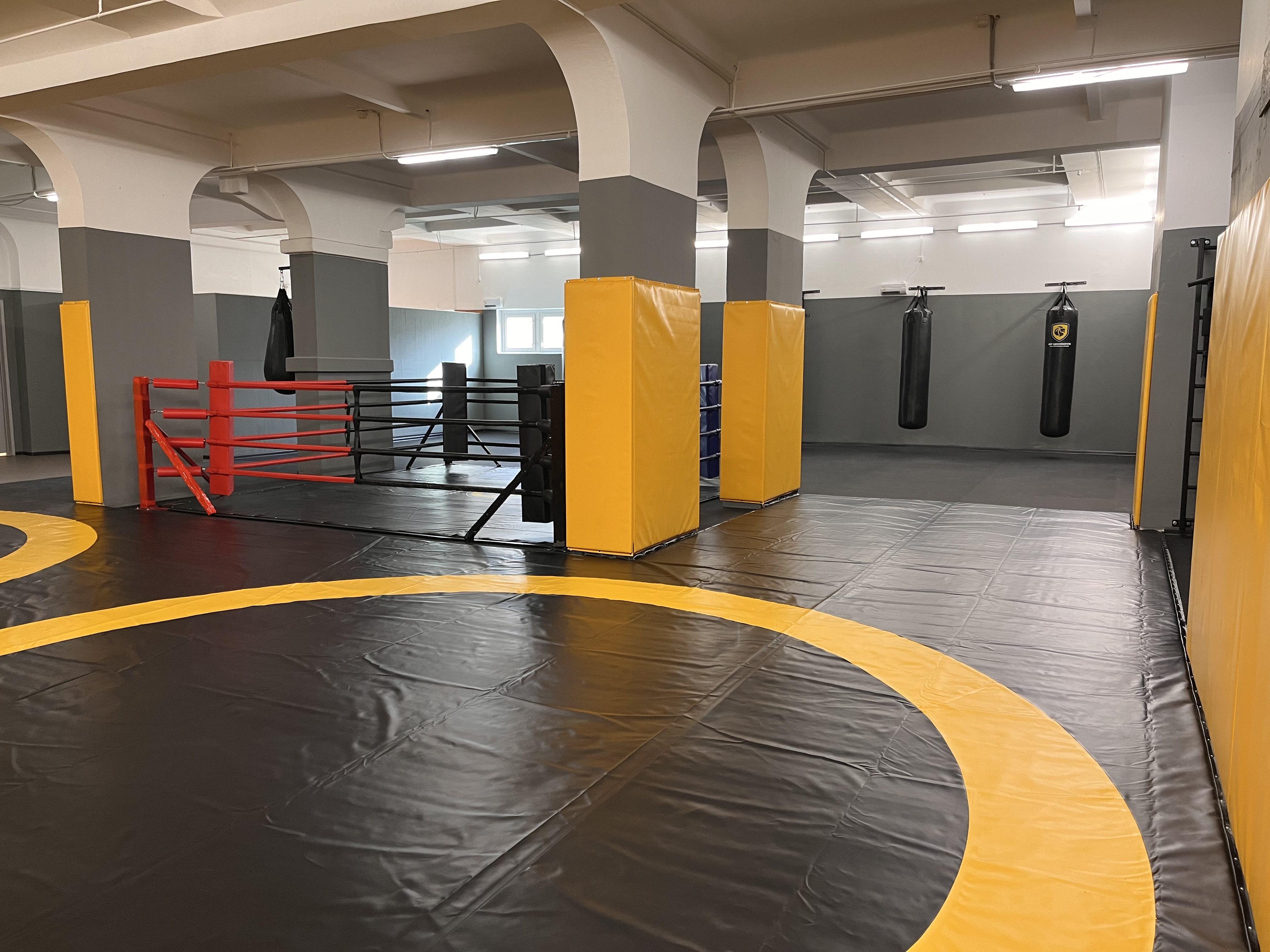 Мир единоборств (Старокачаловская 1Д)