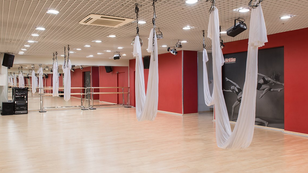 World Class Земляной Вал