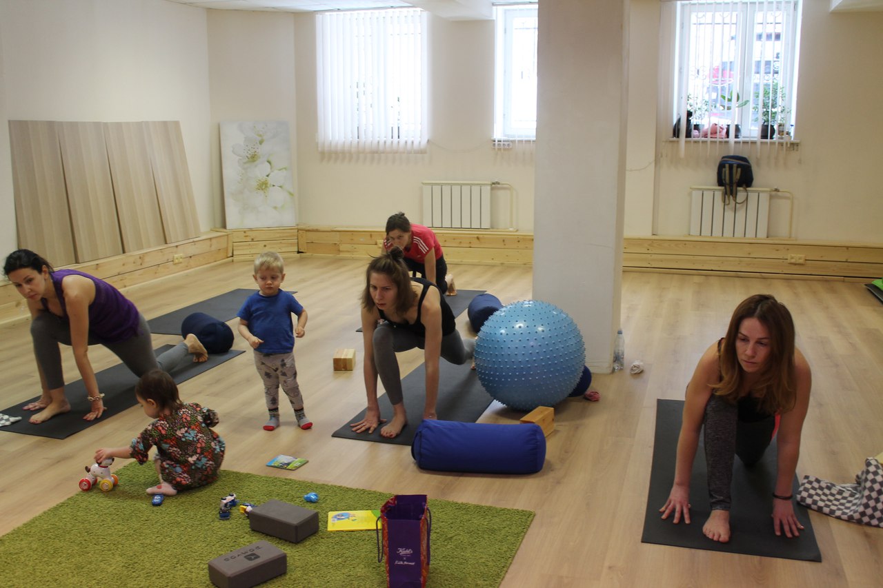 Колесо,  йога-клуб