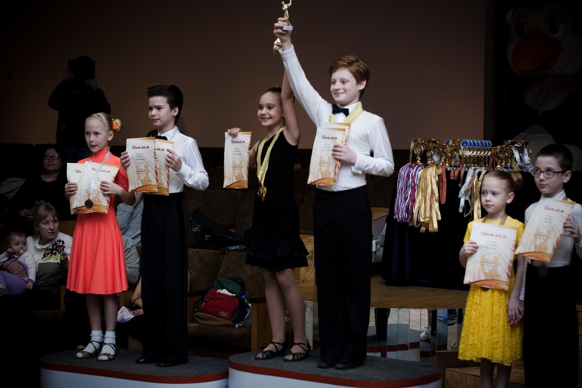 Maximum, ул. Марии Ульяновой