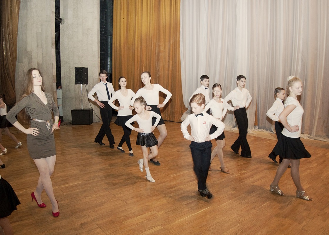 Бальные танцы