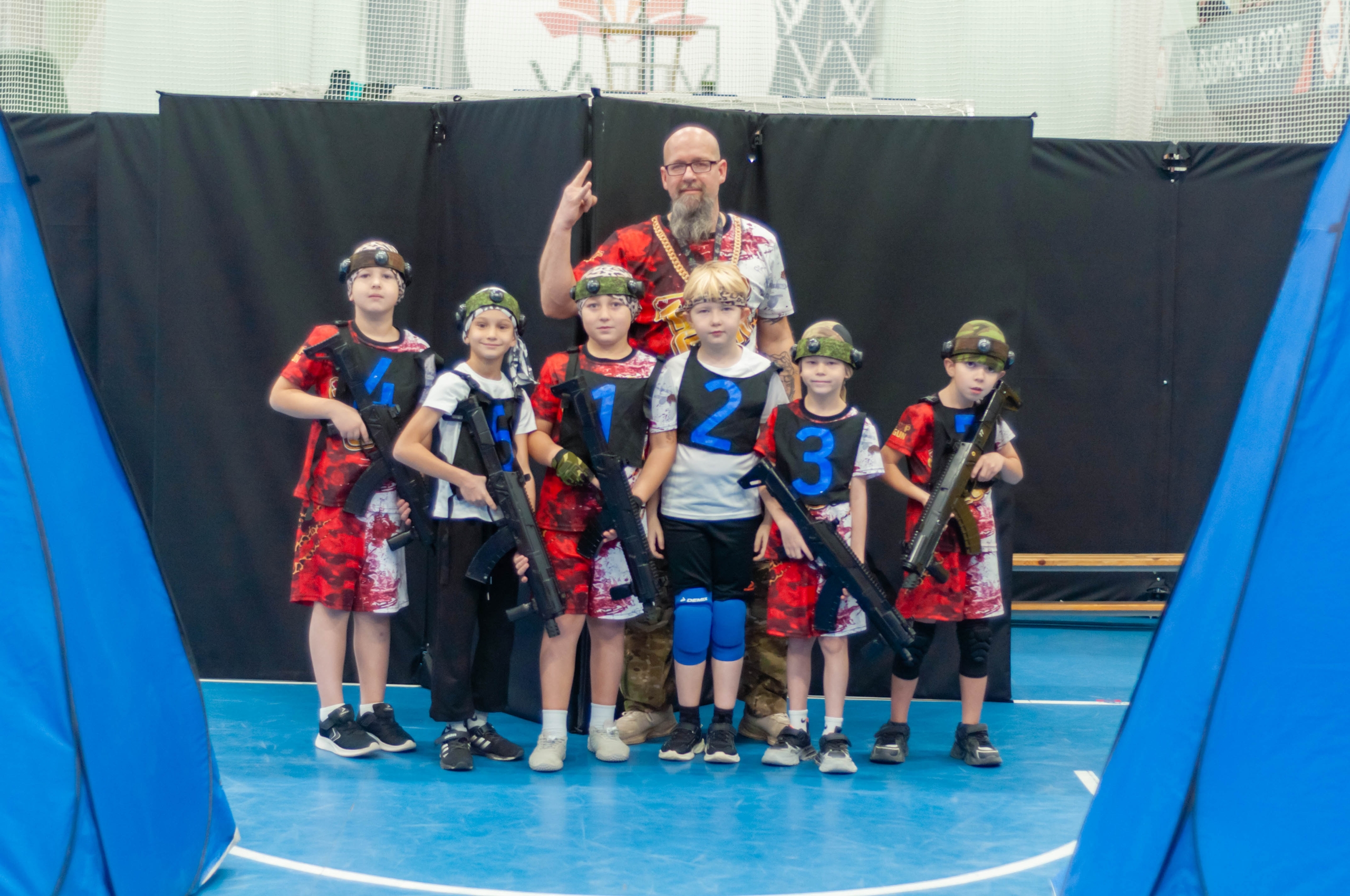 Месячный абонемент на спортивный лазертаг