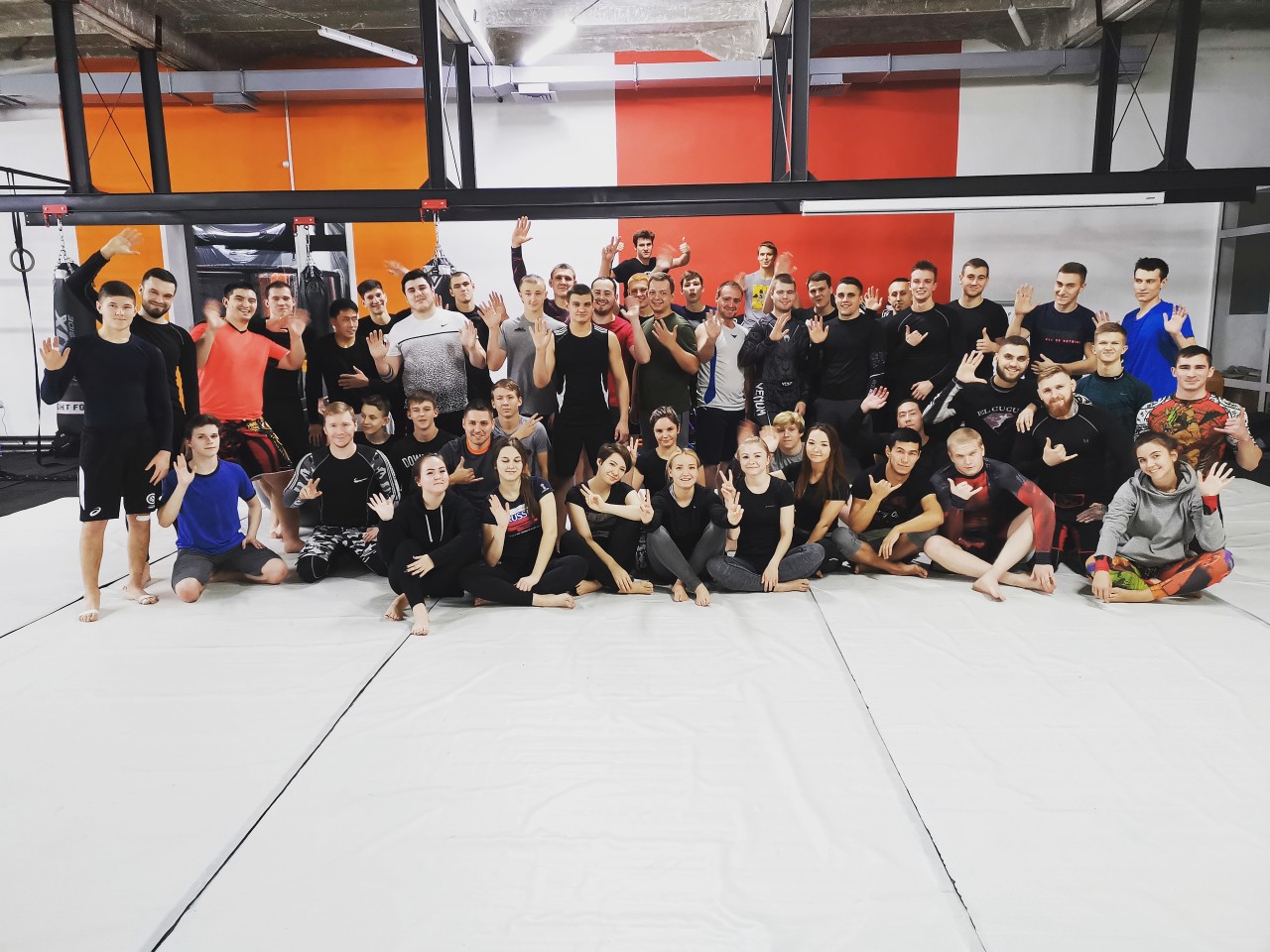 Женская группа