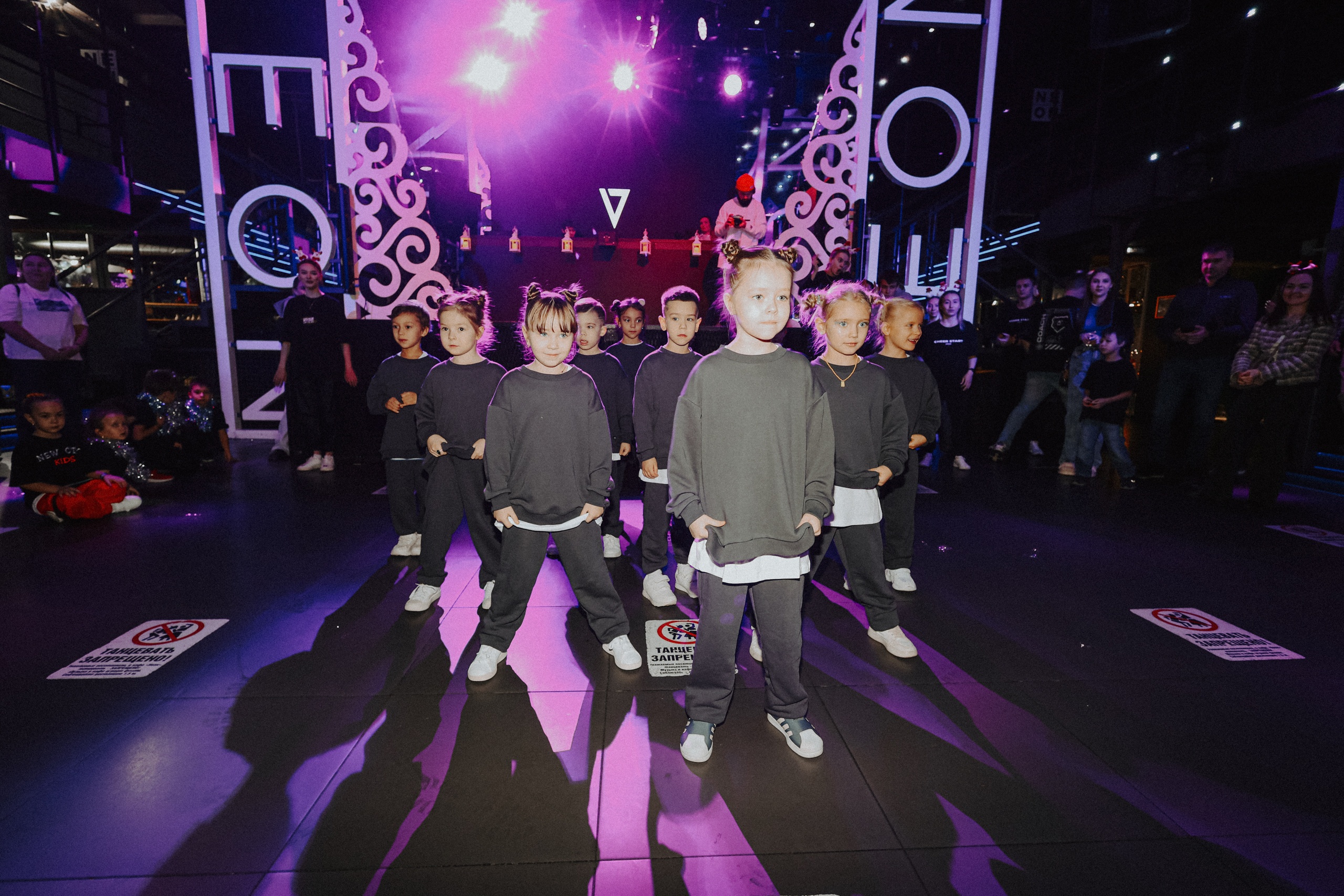 3 раза в неделю (по 2 часа) -4000 р