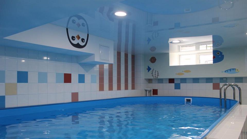 Веселый пингвин