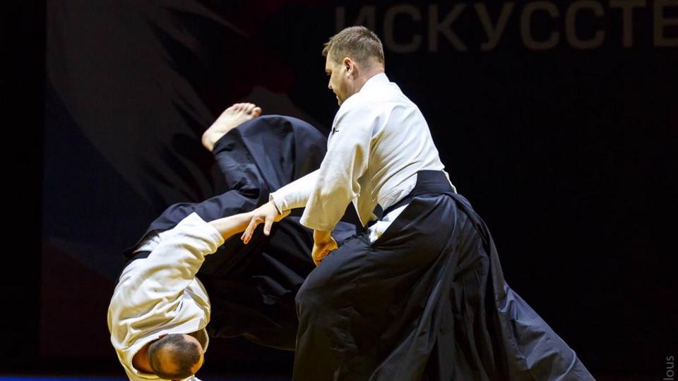 Дзикисинкай, ул. Троллейная