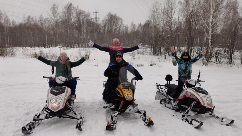 Прокат снегоходов