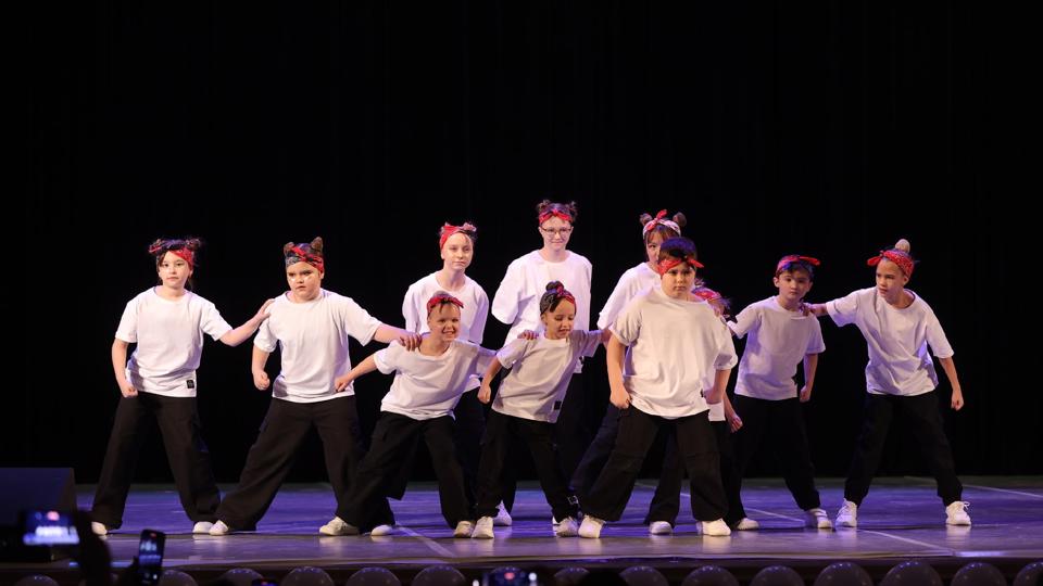 Школа танцев Айседора